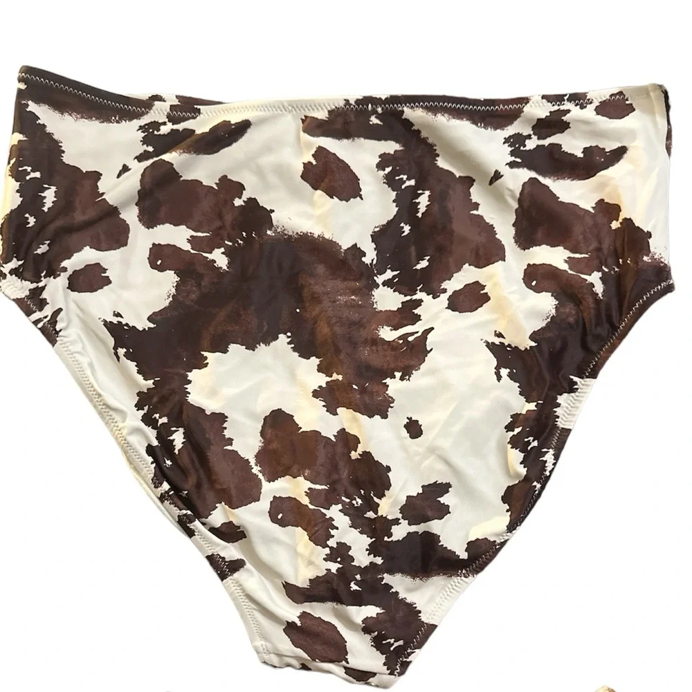 Jessica Simpson Women's Standard Gold Studded Cow Print Bikini Bottom Sz XL - Picture 4 of 4